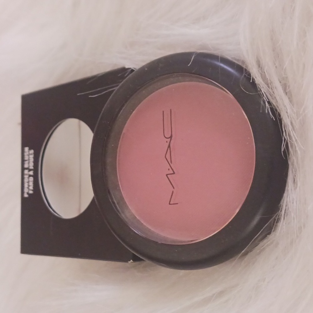 MAC Cosmetics Desert Rose Sheertone Blush